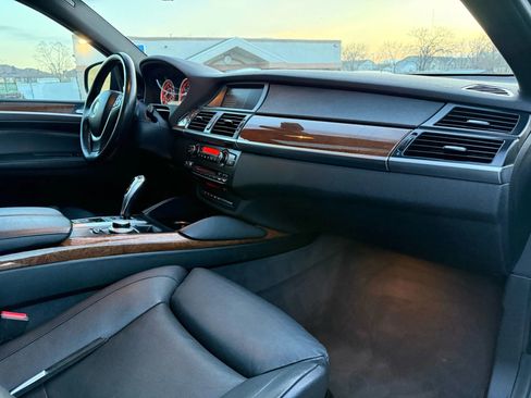 Used 2009 BMW X6 xDrive50i image 17
