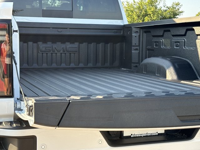 New 2026 GMC Sierra 2500 AT4 w/ AT4 Premium Plus Package AWD/4WD image 10