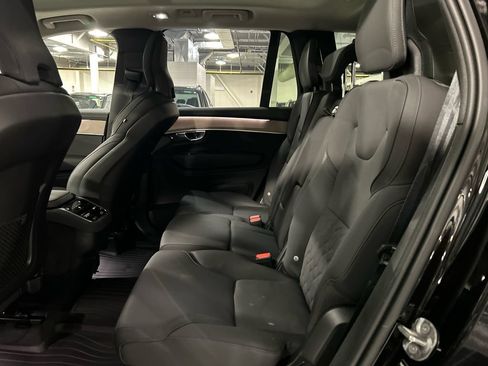 Used 2026 Volvo XC90 B6 Plus w/ Protection Package Premier AWD/4WD image 23