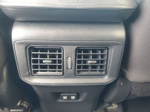 Used 2021 Toyota RAV4 XLE image 14