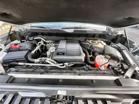 Used 2021 Chevrolet Silverado 1500 LTZ w/ Technology Package image 31