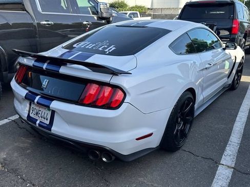 Used 2016 Ford Mustang Shelby GT350 w/ Technology Package RWD image 5