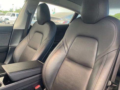Used 2020 Tesla Model 3 Long Range AWD/4WD image 2