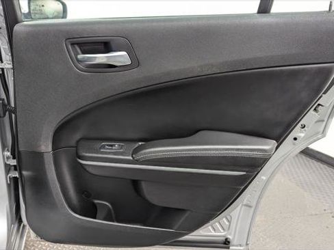 Used 2021 Dodge Charger SXT w/ Leather Interior Group RWD image 19