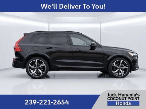 Used 2024 Volvo XC60 B5 Ultimate w/ Protection Package Premier AWD/4WD image 3