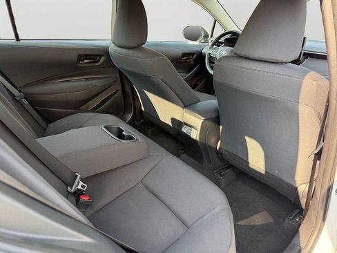 Used 2023 Toyota Corolla LE FWD image 12