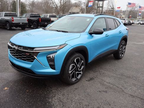 New 2026 Chevrolet Trax RS w/ Sunroof Package image 28