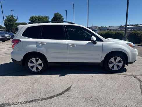 Used 2016 Subaru Forester 2.5i Limited AWD/4WD image 6