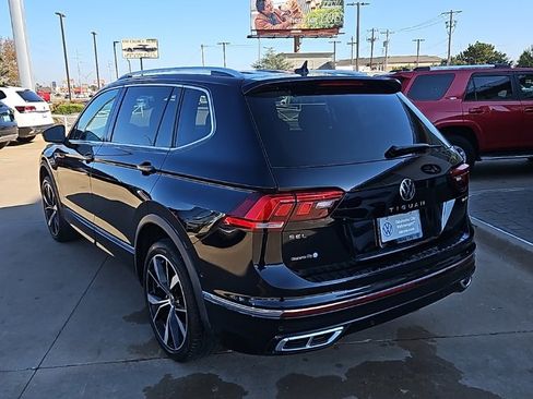 Used 2024 Volkswagen Tiguan SEL R-Line image 7
