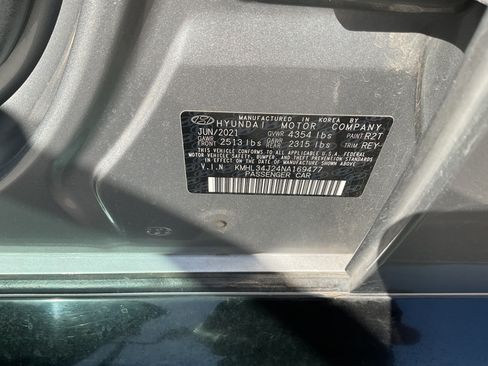 Used 2022 Hyundai Sonata Limited w/ Cargo Package FWD image 10