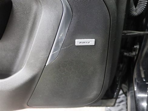 Used 2021 Chevrolet Tahoe Z71 AWD/4WD image 18