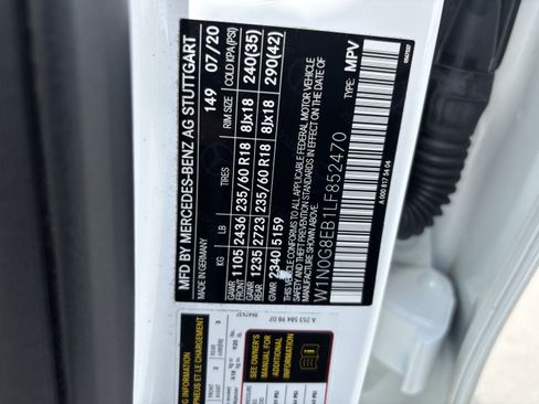 Used 2020 Mercedes-Benz GLC 300 4MATIC image 37