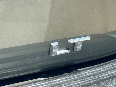Used 2024 Chevrolet Tahoe LT RWD image 41