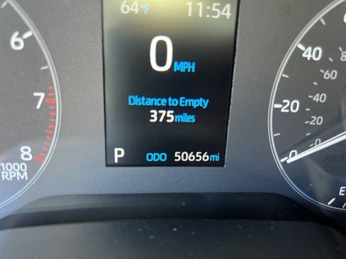 Used 2023 Toyota Corolla LE FWD image 17