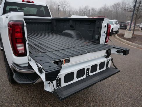 Used 2022 GMC Sierra 3500 SLE w/ SLE Convenience Package image 11