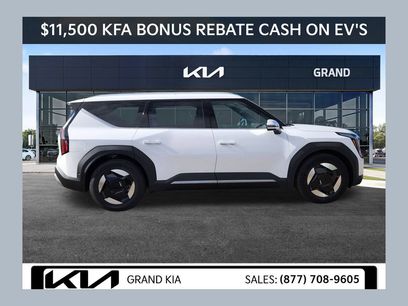 New 2026 Kia EV9 Wind