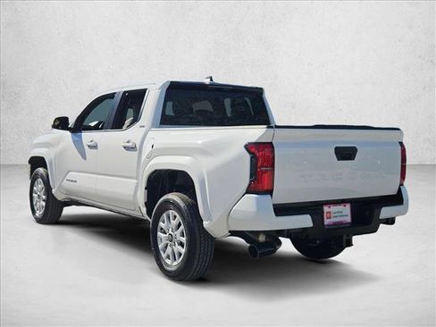 Used 2024 Toyota Tacoma SR5 image 8