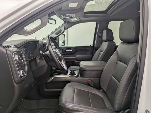 Used 2023 GMC Sierra 3500 SLT w/ SLT Premium Package image 17