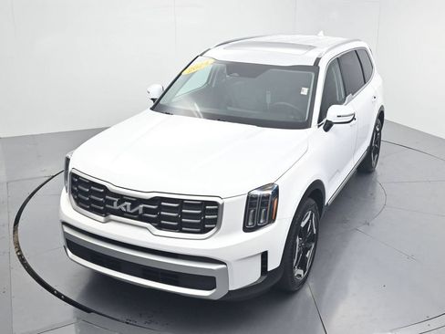 Certified 2024 Kia Telluride S w/ S Sunroof Package AWD/4WD image 50