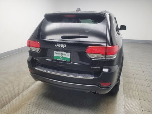 Used 2017 Jeep Grand Cherokee Limited AWD/4WD image 7