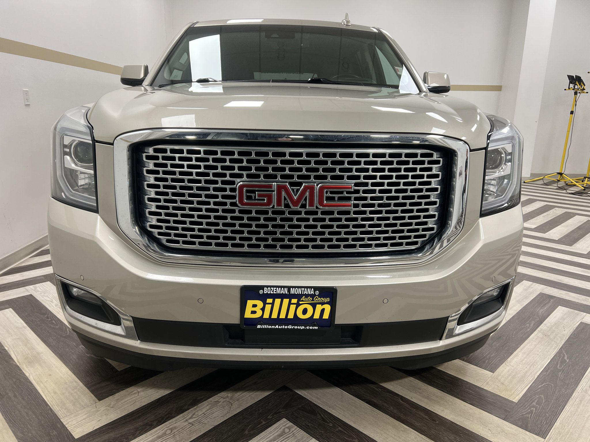 Used 2016 GMC Yukon XL Denali w/ Open Road Package AWD/4WD image 26