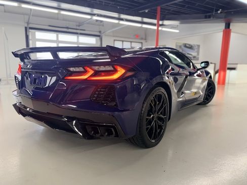 Used 2025 Chevrolet Corvette Stingray Premium Cpe w/ Z51 Performance Package image 6