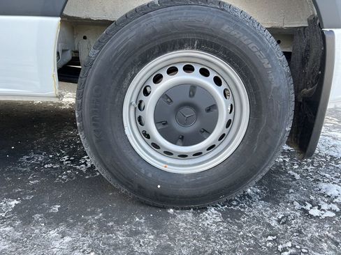 Used 2026 Mercedes-Benz Sprinter 2500 image 17