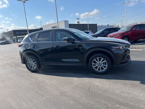 Used 2023 MAZDA CX-5 AWD 2.5 S w/ Preferred Package image 4