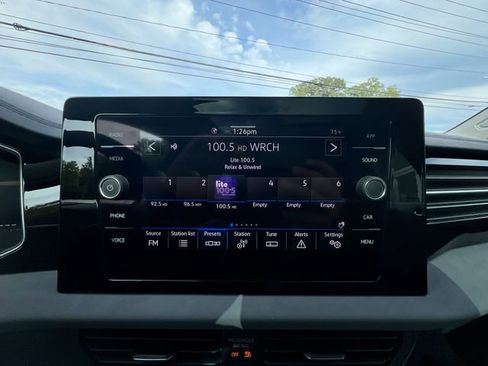 New 2025 Volkswagen Jetta SE image 16