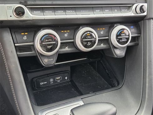 Used 2019 Genesis G70 3.3T Advanced w/ Prestige Package image 22