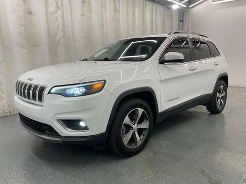 Used 2019 Jeep Cherokee Limited AWD/4WD image 4
