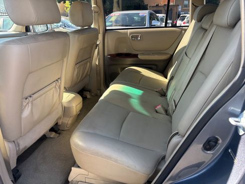 Used 2007 Toyota Highlander 4WD Hybrid image 9