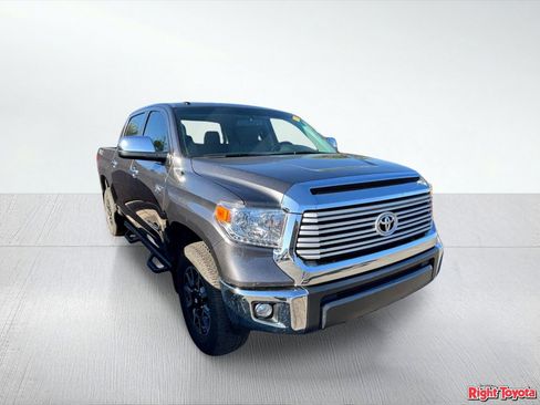 Used 2017 Toyota Tundra Limited w/ Limited Premium Package image 5