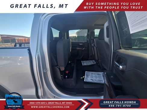 Used 2021 GMC Sierra 1500 Elevation image 17