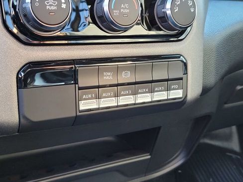 New 2026 RAM 3500 Tradesman AWD/4WD image 12