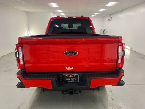 New 2025 Ford F250 Lariat w/ Black Appearance Package image 10