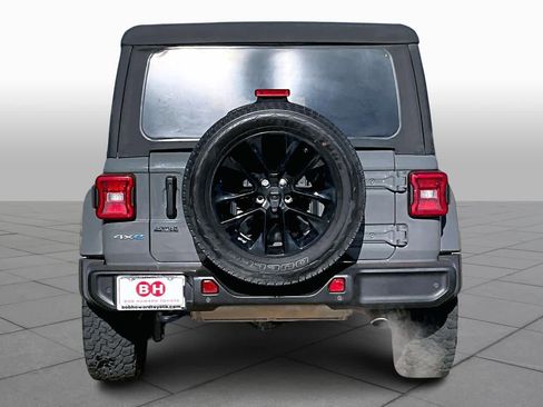 Used 2021 Jeep Wrangler Unlimited Sahara w/ Safety Group image 4