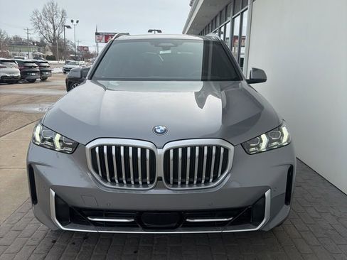 New 2026 BMW X5 xDrive40i image 2