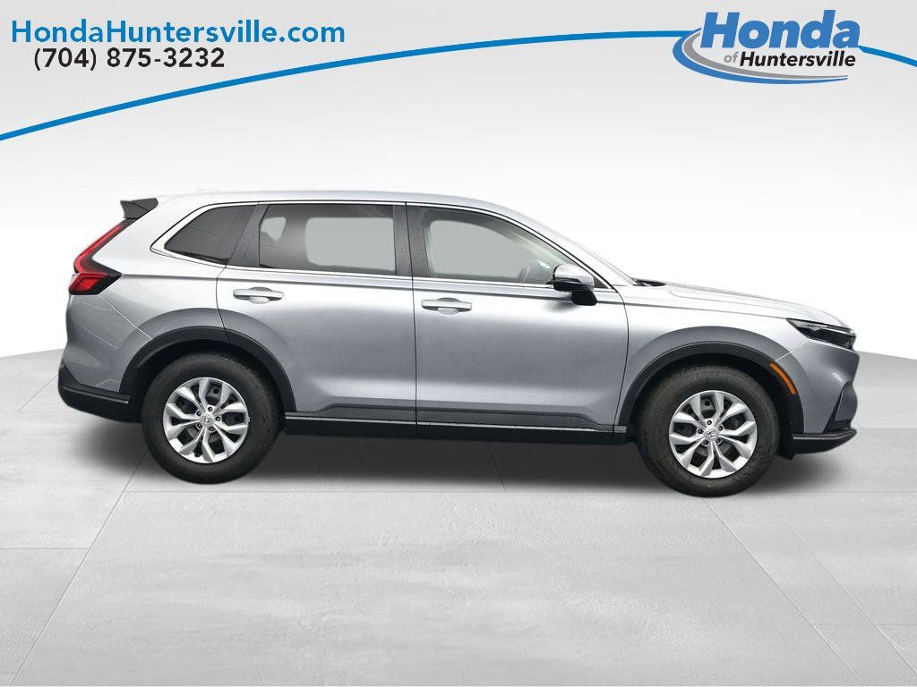 Used 2026 Honda CR-V LX image 9