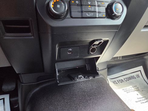 Used 2018 Ford F150 XL w/ Equipment Group 101A Mid RWD image 23
