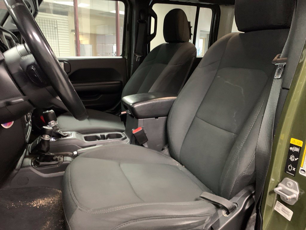 Used 2021 Jeep Wrangler Unlimited Sport AWD/4WD image 9