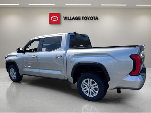New 2026 Toyota Tundra SR5 AWD/4WD image 3