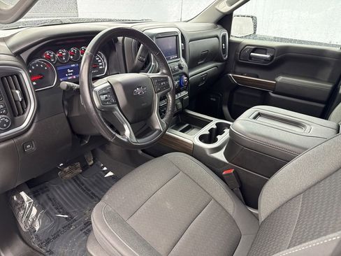 Used 2022 Chevrolet Silverado 1500 LT Trail Boss w/ Convenience Package II AWD/4WD image 8