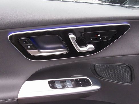 New 2026 Mercedes-Benz GLC 300 4MATIC image 12