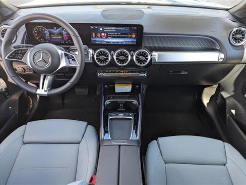 Used 2026 Mercedes-Benz GLB 250 image 14