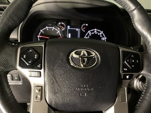Used 2023 Toyota 4Runner SR5 Premium image 22
