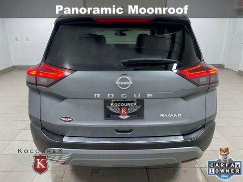 Used 2023 Nissan Rogue SV w/ SV Premium B Package image 5