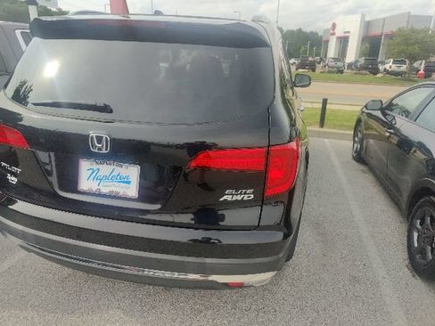 Used 2018 Honda Pilot Elite image 16