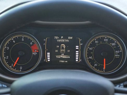 Used 2017 Jeep Cherokee Latitude w/ Comfort & Sound Group image 22