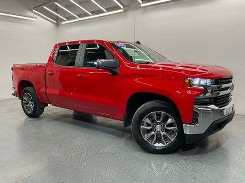 Used 2021 Chevrolet Silverado 1500 LT AWD/4WD image 2